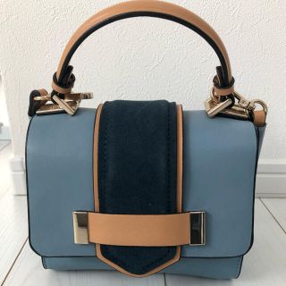 ザラ(ZARA)のZARA バイカラーショルダーバッグ(ショルダーバッグ)