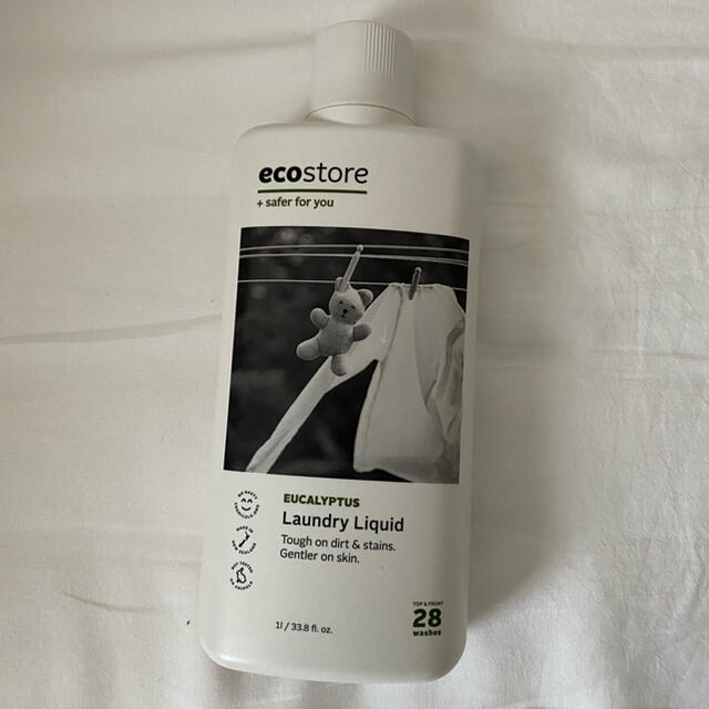 Cosme Kitchen(コスメキッチン)のecostore Laundry Liquid ユーカリ インテリア/住まい/日用品の日用品/生活雑貨/旅行(洗剤/柔軟剤)の商品写真