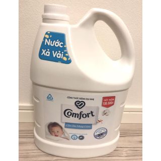 ユニリーバ(Unilever)の【新品未開封】コンフォート 柔軟剤 センシティブスキン3.8L×1点(洗剤/柔軟剤)