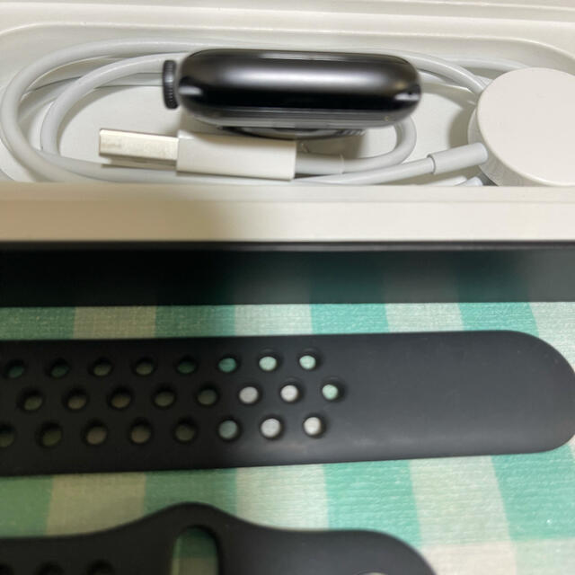 Apple Watch(アップルウォッチ)のApple Watch Nike SE(GPSモデル44mm) メンズの時計(腕時計(デジタル))の商品写真