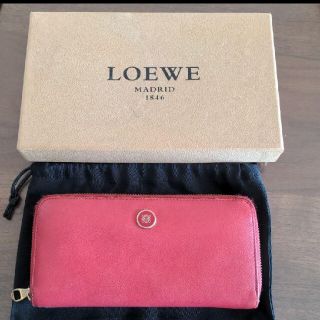 ロエベ(LOEWE)のLOEWE ロエベ 長財布 ピンク 赤 本革 ラウンドファスナー　アナグラム(財布)