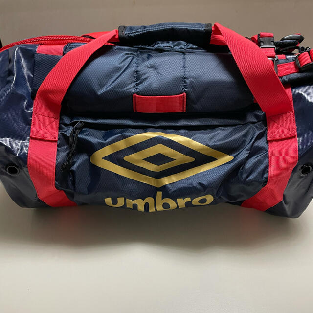 UMBRO(アンブロ)のアンブロ　バッグパック　40L 新品未使用品 スポーツ/アウトドアのサッカー/フットサル(その他)の商品写真