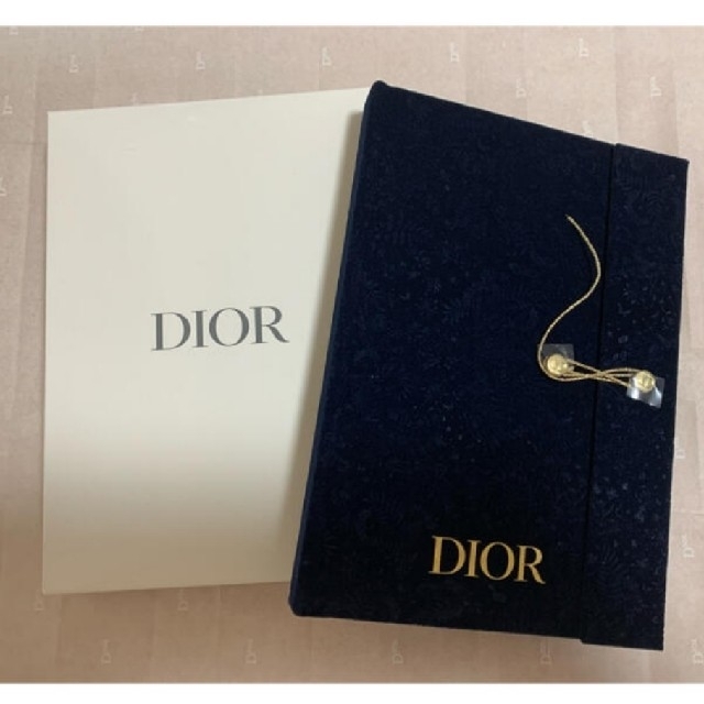 Dior(ディオール)のdiorビューティー　手帳 インテリア/住まい/日用品の文房具(ノート/メモ帳/ふせん)の商品写真