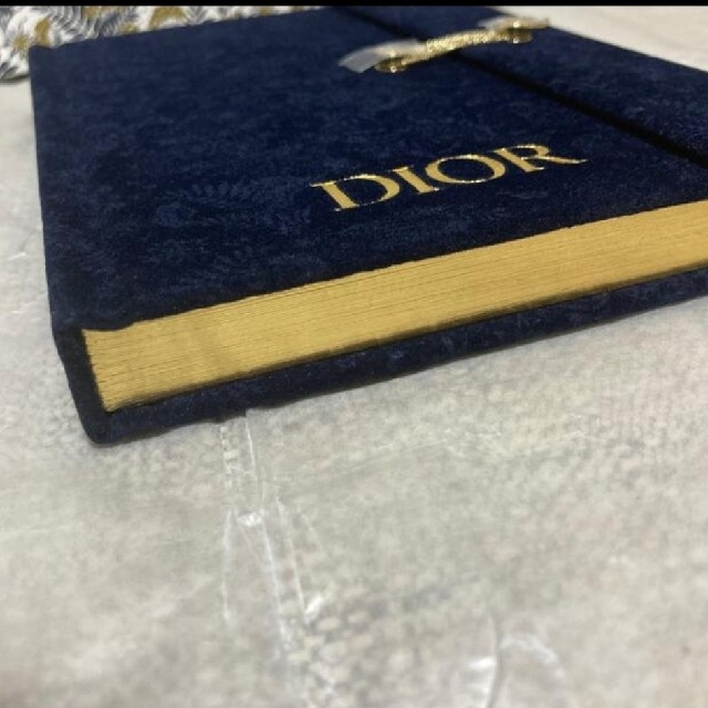 Dior(ディオール)のdiorビューティー　手帳 インテリア/住まい/日用品の文房具(ノート/メモ帳/ふせん)の商品写真