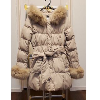 セシルマクビー(CECIL McBEE)の【美品・最終値下げ】CECIL McBEE フォックスファー付きダウンコート(ダウンコート)