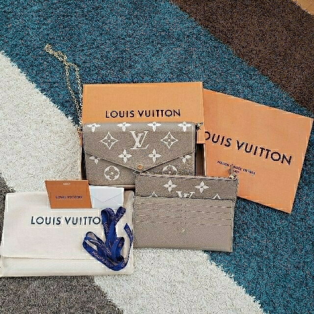 LOUIS VUITTON - ルイヴィトン　ポシェットフェリシー
