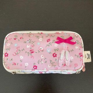 ローラアシュレイ(LAURA ASHLEY)のローラアシュレイ　キッズ　ペンケース(ペンケース/筆箱)