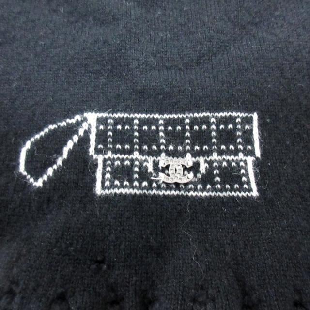 CHANEL(シャネル)のシャネル マフラー P34301 黒 カシミヤ レディースのファッション小物(マフラー/ショール)の商品写真