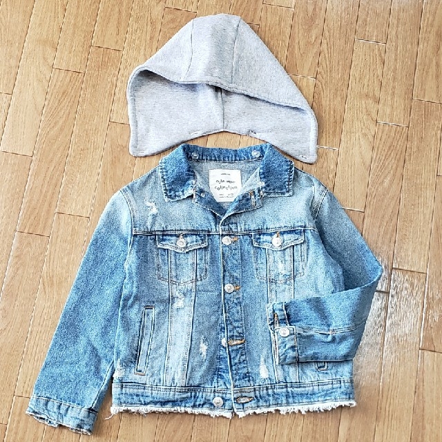 ZARA KIDS(ザラキッズ)のZARA キッズ 128 デニムジャケット 取り外しフード付き キッズ/ベビー/マタニティのキッズ服女の子用(90cm~)(ジャケット/上着)の商品写真