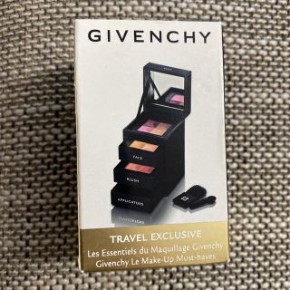 ジバンシィ(GIVENCHY)の新品未使用！ジバンシー　GIVENCY  ミニプリズムトリオ(アイシャドウ)