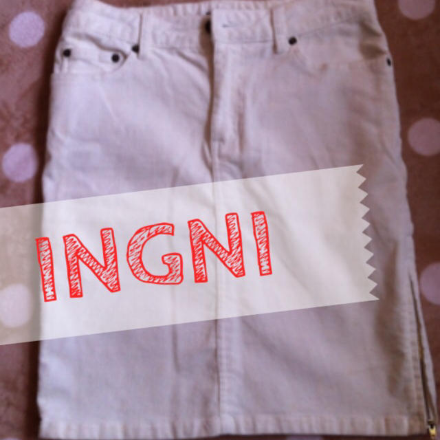 INGNI(イング)のINGNI♡コーデュロイスカート レディースのスカート(ひざ丈スカート)の商品写真