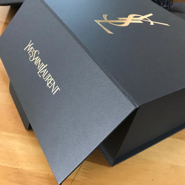 YSL ギフトBOX 空箱　リボン/梱包材/ショッパーあり