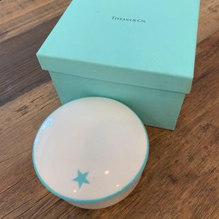 ティファニー(Tiffany & Co.)のTIFFANY  小物入れ　陶器製(小物入れ)