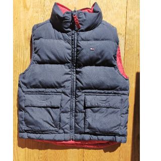 トミーヒルフィガー(TOMMY HILFIGER)のリバーシブル　ダウンベスト　レッド×ネイビー　4歳(ジャケット/上着)