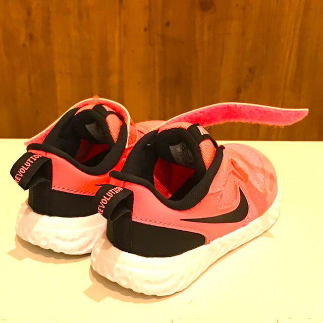 NIKE(ナイキ)の最終SALE☆値引き中 Nike 12cm キッズシューズ 運動靴 スニーカー キッズ/ベビー/マタニティのベビー靴/シューズ(~14cm)(スニーカー)の商品写真