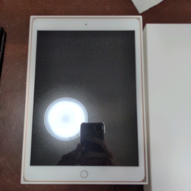 iPad - iPad 第7世代 128GB ゴールド Wi-Fiモデルの通販 by NIKE断捨離