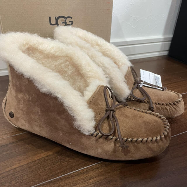 2022超人気 【美品】UGG モカシン ALENA モカシン - www.abtrs.com