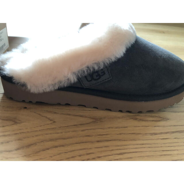 UGG(アグ)のUGG アグ クラゲット CLUGGETTE 新品未使用　24㎝　グレー レディースの靴/シューズ(ブーツ)の商品写真