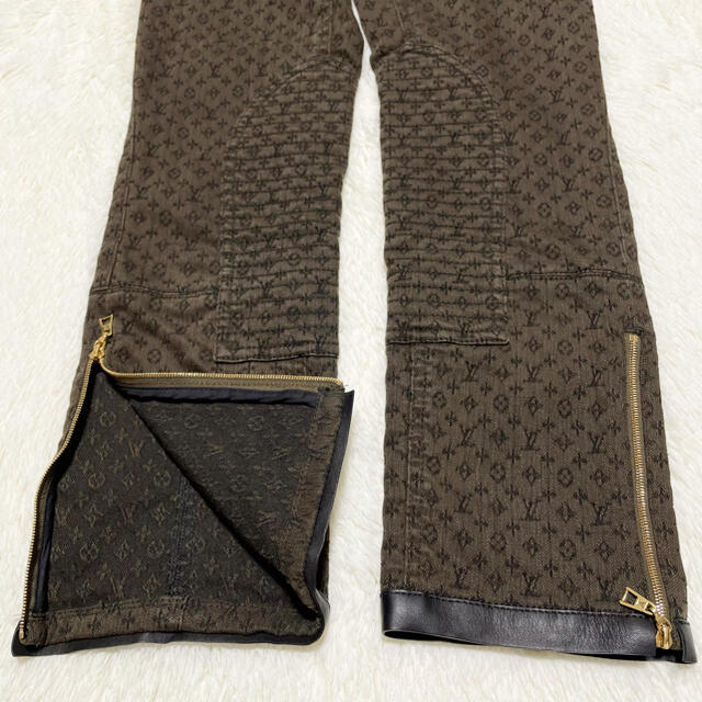 LOUIS VUITTON(ルイヴィトン)のkokoro様専用 本物 美品 ルイヴィトン モノグラム レザー デニム パンツ レディースのパンツ(デニム/ジーンズ)の商品写真