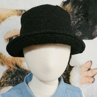コムサイズム(COMME CA ISM)の☆ COMMECA コムサ リボン ハット もこもこ帽子 新品未使用 52センチ(帽子)