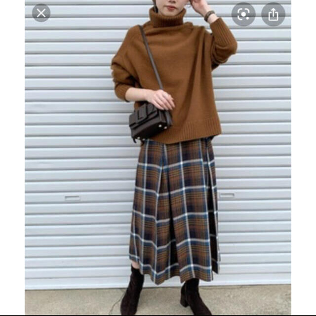IENA - イエナ アクアハイネックワイドプルオーバー キャメル ニットの