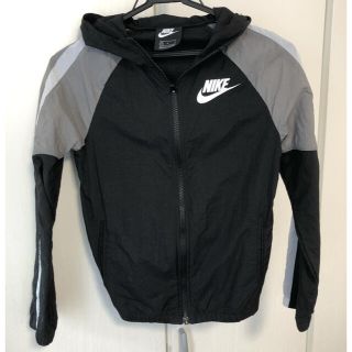 ナイキ(NIKE)の【せいや様専用】NIKE ナイキ ウィンドブレイカー(140-150サイズ)(ジャケット/上着)