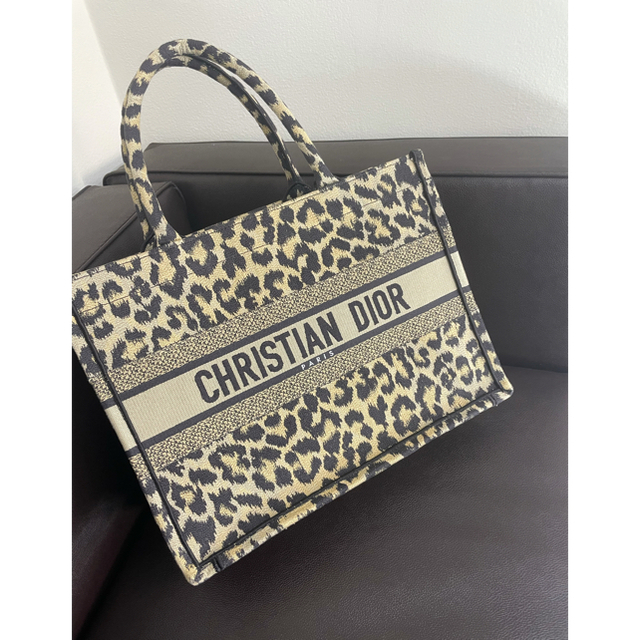 Christian Dior - 【専用】クリスチャン・ディオール トートバッグ ブックトート レオパード　豹柄