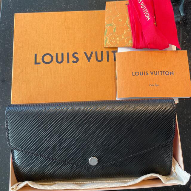 LOUIS VUITTON  ポルトフォイユ・サラ 長財布　ピンク