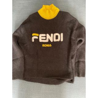 フェンディ(FENDI)のFENDI ニット　店舗購入(ニット/セーター)