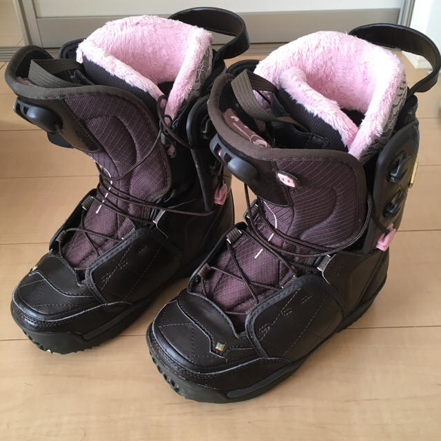 SALOMON(サロモン)の値下げ★スノーボード ブーツ  スポーツ/アウトドアのスノーボード(ブーツ)の商品写真