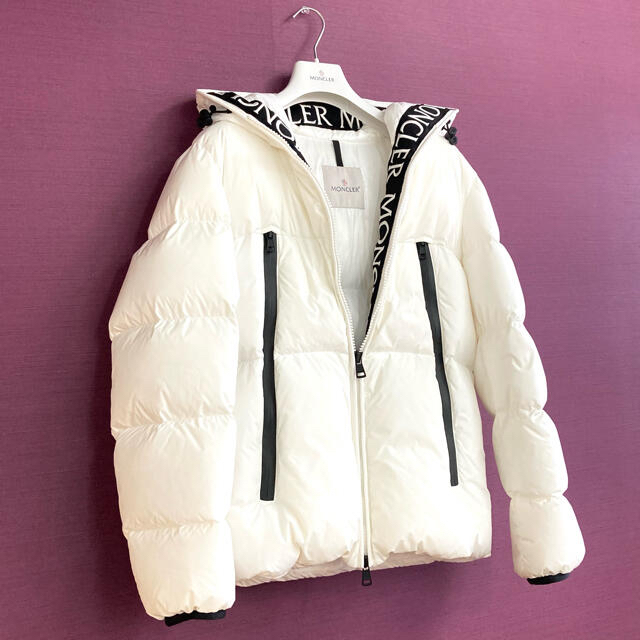 【国内正規品】MONCLER モンクレール MONTCLA モンクラ