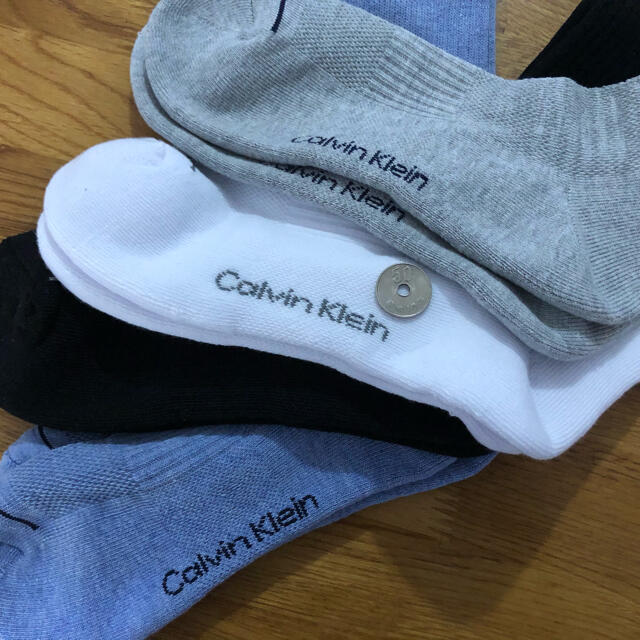 Calvin Klein(カルバンクライン)の新品 カルバンクライン Calvin Klein メンズソックス　靴下4足セット メンズのレッグウェア(ソックス)の商品写真