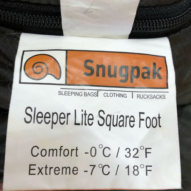 Snugpak スナグパック封筒型シュラフ　　　　　3シーズン寝袋 スポーツ/アウトドアのアウトドア(寝袋/寝具)の商品写真
