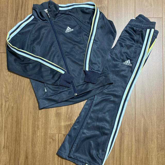 ★ 新品未開封　adidas ジャージ  上下セット