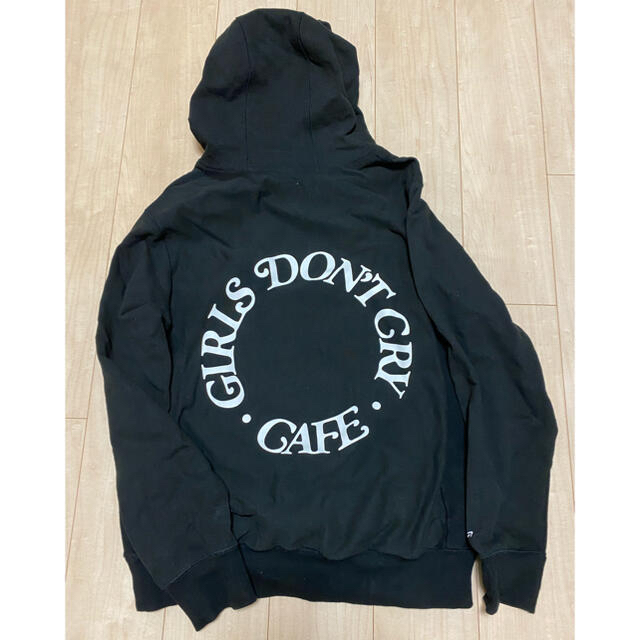 Girls Don't Cry Amazon パーカー Lサイズ Girls Don't Cry Amazon パーカー Lサイズ