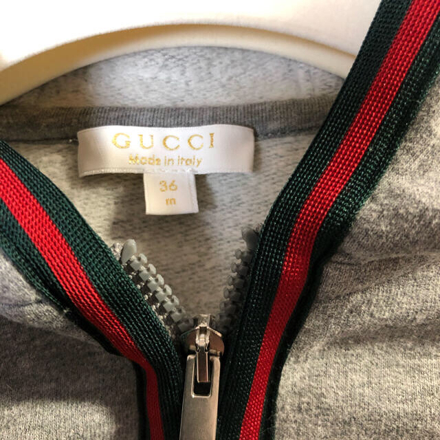 Gucci - ♡gucciグッチキッズ裏起毛パーカー♡ 3歳の通販 by みるく