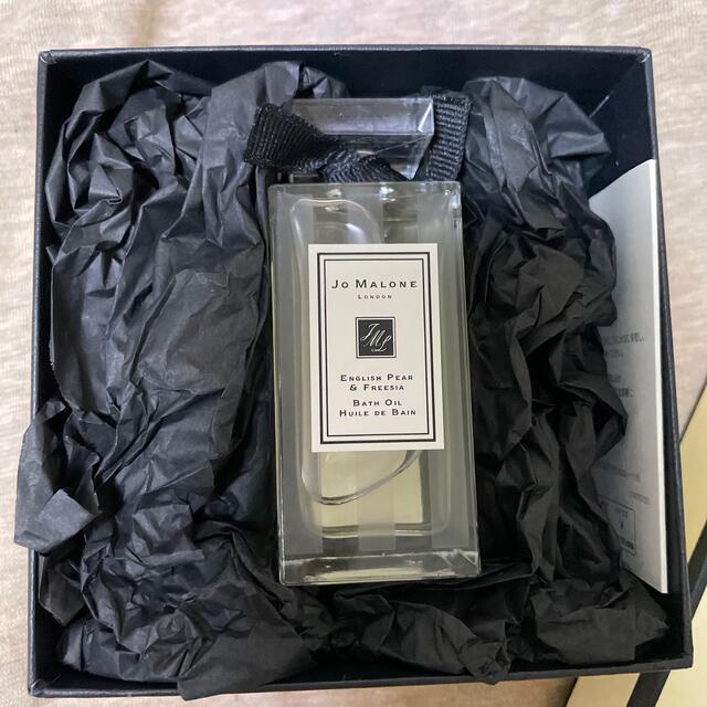 Jo Malone(ジョーマローン)のジョーマローン　バスオイル　30ml イングリッシュペアー&フリージア コスメ/美容のボディケア(バスグッズ)の商品写真