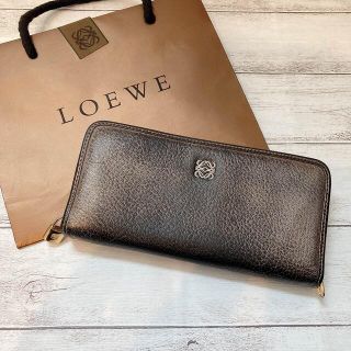 ロエベ(LOEWE)の【王道】LOEWE ロエベ アナグラム レディース 長財布 ゴールド カデナ  (財布)