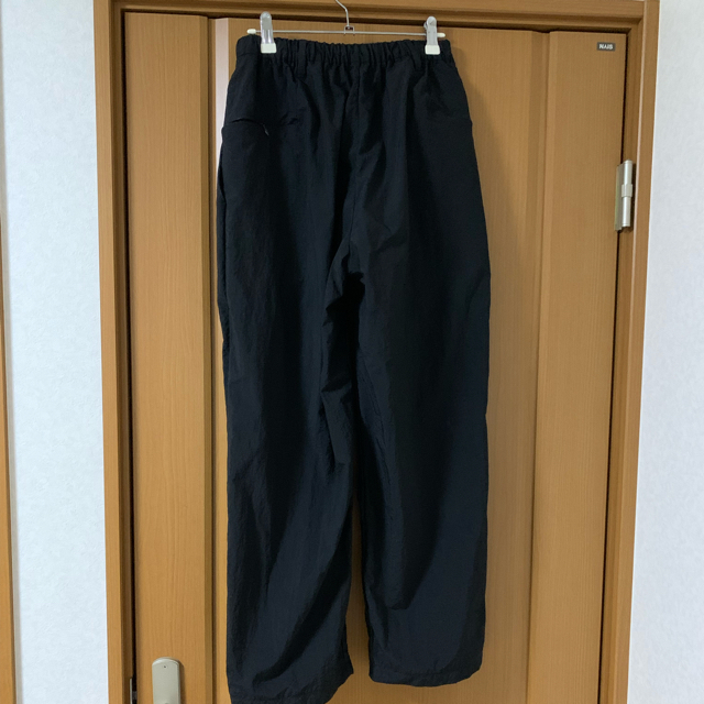 1LDK SELECT(ワンエルディーケーセレクト)のTEATORA Wallet Pants RESORT packable メンズのパンツ(スラックス)の商品写真