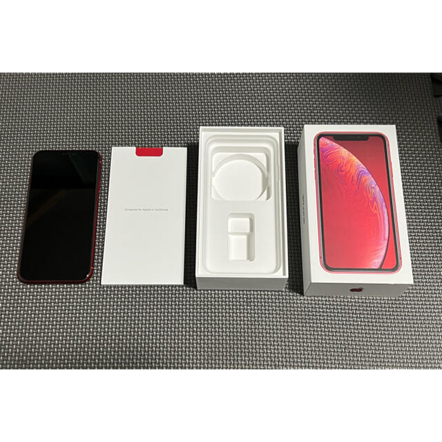 iPhone(アイフォーン)のiPhone XR スマホ　本体　箱付き　64GB SIMフリー　シムフリー スマホ/家電/カメラのスマートフォン/携帯電話(スマートフォン本体)の商品写真