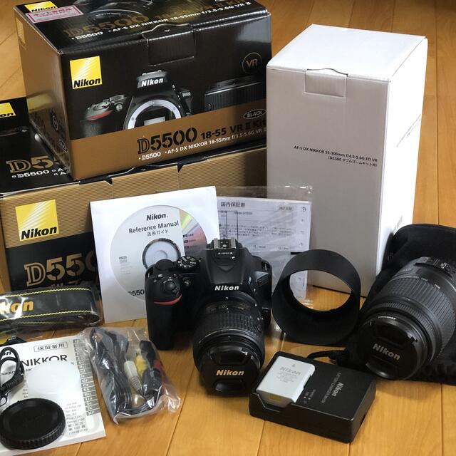 Nikon D5500 ダブルズームキット　BLACKニコン