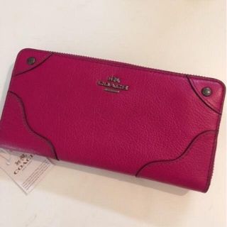 コーチ(COACH)の新品☆Coach Mickieレザージップアラウンド長財布クランベリー(財布)