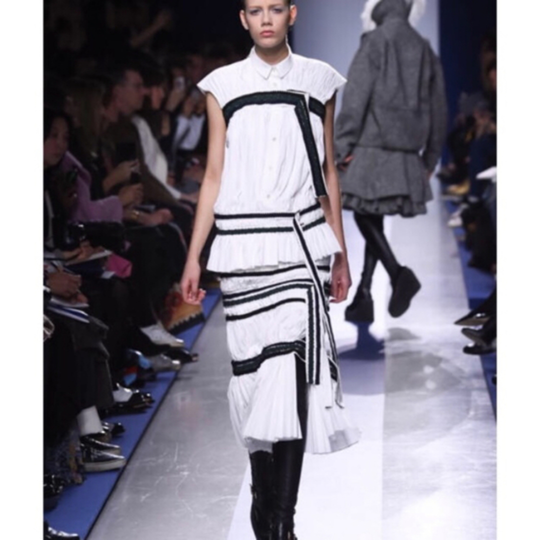 sacai プリーツ スカート ベルト バックル sacai プリーツ スカート ベルト バックル