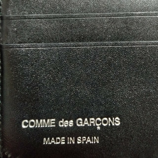 COMME des GARCONS(コムデギャルソン)のCOMME des GARCONS　二つ折り財布 レディースのファッション小物(財布)の商品写真