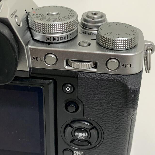 富士フイルム X-T3ボディの通販 by uky's shop|フジフイルムならラクマ - 富士フイルム セール在庫