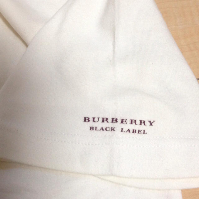 BURBERRY(バーバリー)のバーバリー 白 Ｔシャツ メンズのトップス(Tシャツ/カットソー(半袖/袖なし))の商品写真