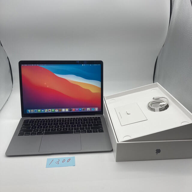 上位モデル MacBook air 13インチ 2018 16GB SSD512