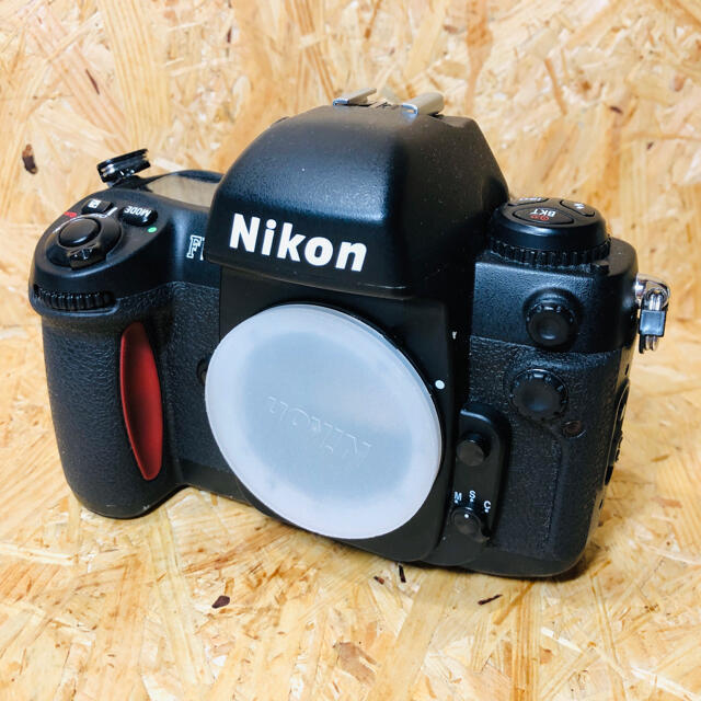 フィルムカメラNIKON F100 ニコン