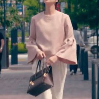 バーニーズニューヨーク(BARNEYS NEW YORK)のyokochan ヨーコチャン　袖コンシャストップス(シャツ/ブラウス(長袖/七分))