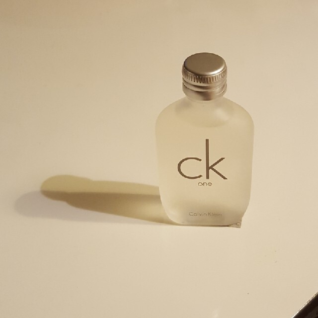 Calvin Klein(カルバンクライン)の【カルバンクライン Calvin Klein】シーケーワン オードトワレ  コスメ/美容の香水(香水(男性用))の商品写真